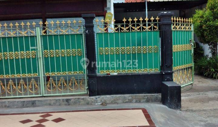 RUMAH O JALAN RAYA BISA UNTUK KOMERSIL di MOH YAMIN TUBAN SHM 2