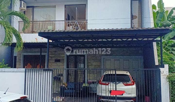 Dijual Rumah Mewah Hunian Elite Dharmahusada Mas 1