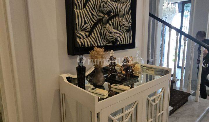 Rumah 4 Lantai Furnished di Ancol, Jakarta Utara 2