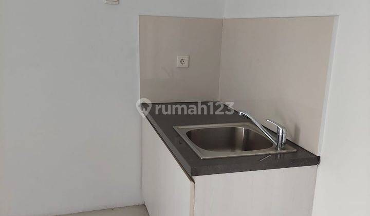 Apartement Apartemen Lexington 2 BR Unfurnished Bagus 2