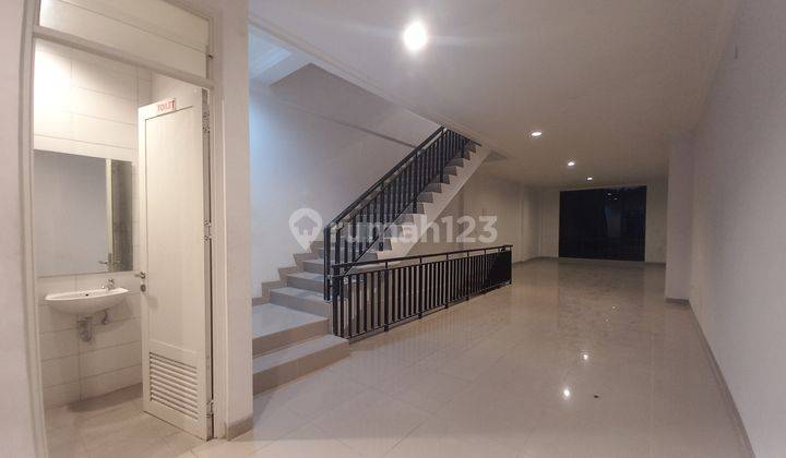 Disewa Ruko Bagus HGB Sedayu City Cakung, Jakarta Timur 2