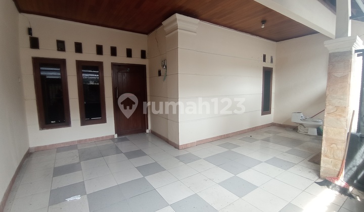 House in Kayu Putih Flood-Free 2