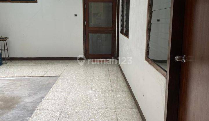 Di Jual Rumah 2 Lantai Kramat Kwitang 2