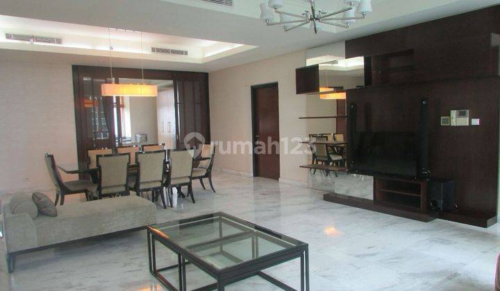 ruang tamu disewa apartment 3 br bagus