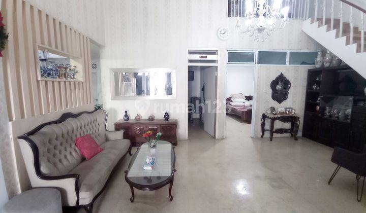 Rumah Semi Furnished di Pulo Asem, Jakarta Timur 2