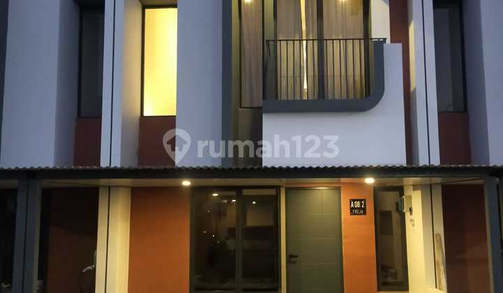 Rumah Bagus Furnished SHM BSD, Tangerang Selatan Rumah Bagus Furnished SHM BSD, Tangerang Selatan