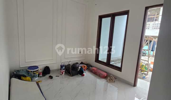 Disewakan Rumah Baru 1 Lantai di Kayu Putih 2