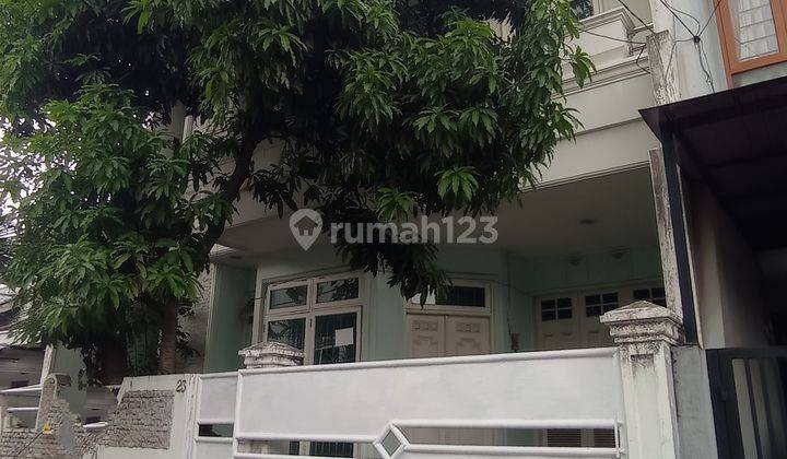 Disewa Rumah Bagus Semi Furnished SHM Pulo Asem, Jakarta Timur 1