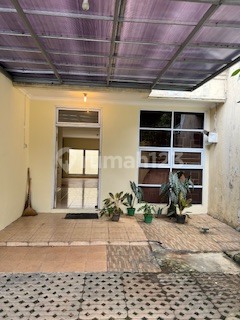 Siap Huni, Rumah, 2 Lantai, Bebas Banjir 2