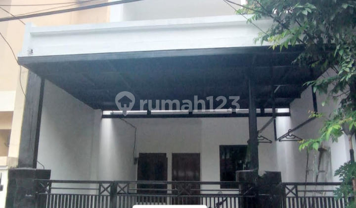 Dijual Rumah Standard di Kampung Ambon Dijual Rumah Standard di Kampung Ambon