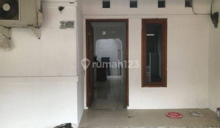 Dijual Rumah Bagus Semi Furnished SHM Cikarang Utara, Cikarang 1