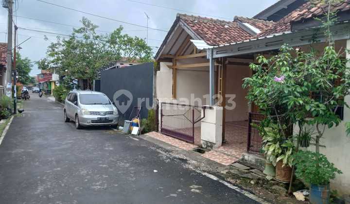 Rumah SHM di Lokasi : Jl. Puri Selatan Iiib No.39, Puri Indah, Kedungwuni Tim., Kec. Kedungwuni, Kabupaten Pekalongan. , Pekalongan 2