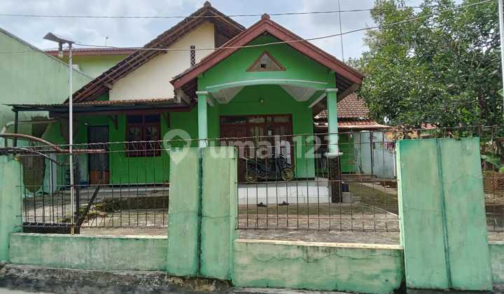 Rumah Bagus Semi Furnished SHM di Lokasi Jl. Sundoro No.27, Rt.01/rw.03, Kalisalakasri, Kauman, Kec. Batang, Kabupaten Batang, Batang 5