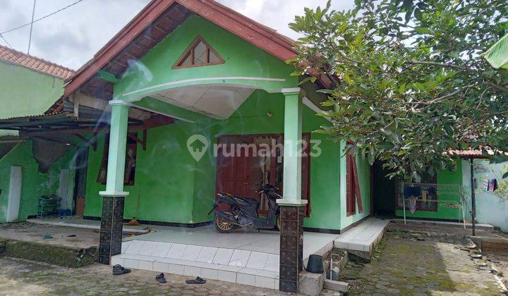 Rumah Bagus Semi Furnished SHM di Lokasi Jl. Sundoro No.27, Rt.01/rw.03, Kalisalakasri, Kauman, Kec. Batang, Kabupaten Batang, Batang 8