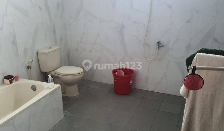 Rumah Bagus di Jl. Pala Timur 6 Mejasem Tegal, Tegal 13