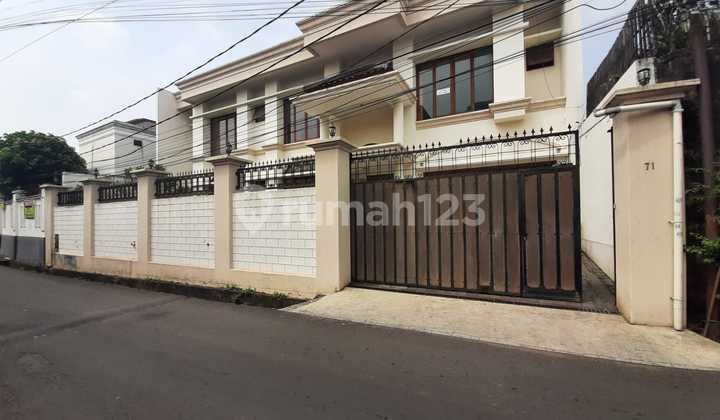 2-Story Semi-Furnished House with SHM 2-Story Semi-Furnished House with SHM