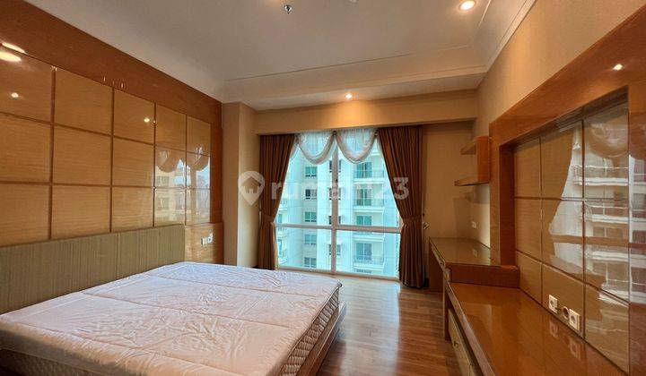 Apartement Pakubuwono Residences 3 BR Furnished 2