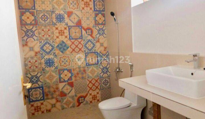  Rumah Semi Furnished Bagus SHM - Sertifikat Hak Milik di Jl Tanah Kusir, Tanah Kusir 3