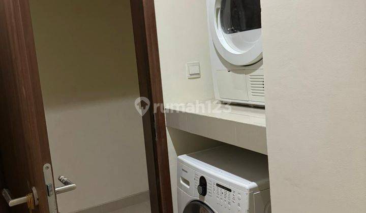  Apartemen Botanica 2 Kamar Tidur Furnished Bagus 2