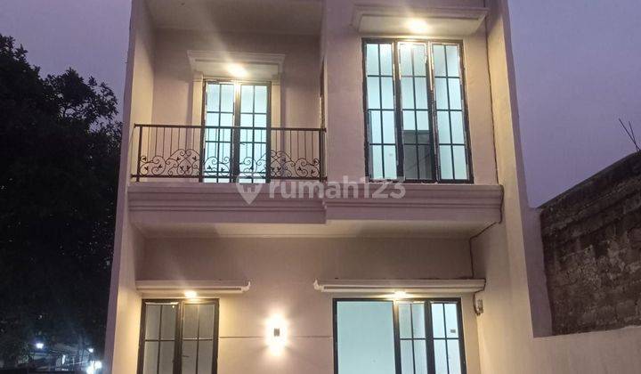 Rumah Modern Klasik 2 Lantai Harga Murah Di Kota Depok  1