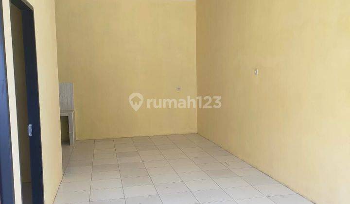 Rumah Cantik Siap Huni Termurah di Nanggewer Cibinong Bogor di Jl roda pembangunan  2