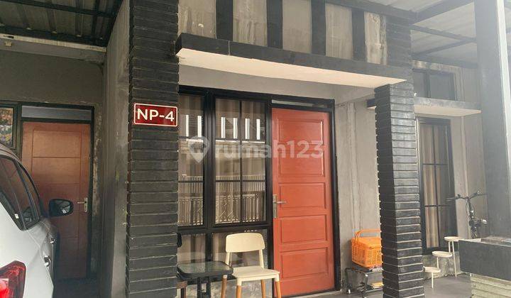 Rumah Second Full Furnished Di Acropolis Pemda Cibinong  2