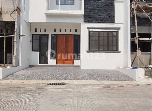 Balinese Style House in Pekapuran Cimanggis Depok