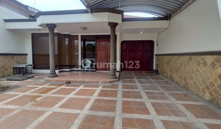 Dijual rumah kutisari, masih bagus, row 3 mobil SHM  1