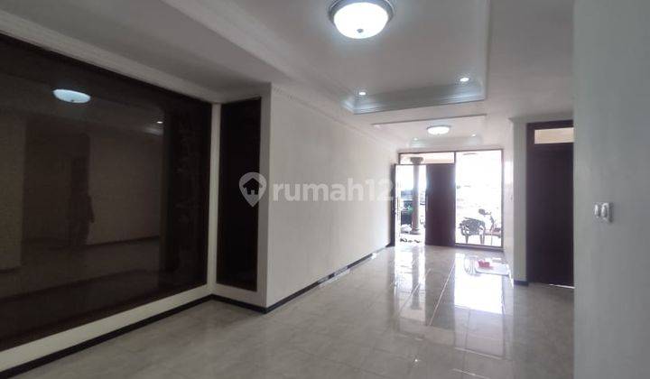 Dijual rumah kutisari, masih bagus, row 3 mobil SHM  2