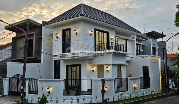 Rumah Mewah Baru Rungkut Asri Modern Colonial Hook 2 Lt  1