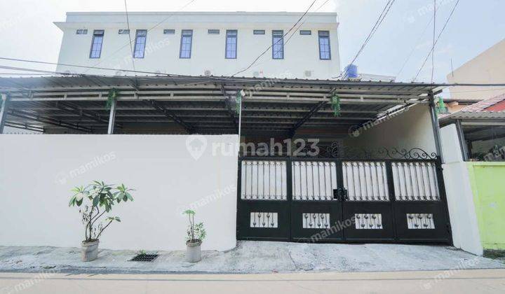 Rumah dan Kostan Baru 3 Lantai Strategis di Pejaten Barat, Jakarta Selatan omzet saat ini 32 jt an owner 0816400030 1