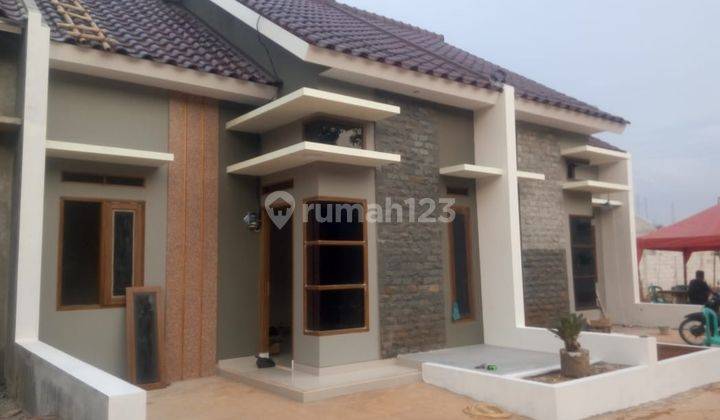 Rumah Modern Minimalis Akses Stasiun Depok