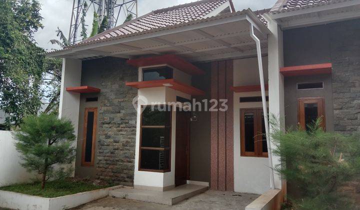Rumah Di Kawasan Berkembang Dekat Stasiun 11