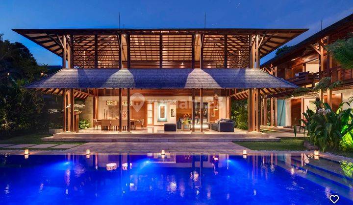 Jual Villa Bintang 5 Di Seminyak Petitenget Bali Luas 1615m² 2