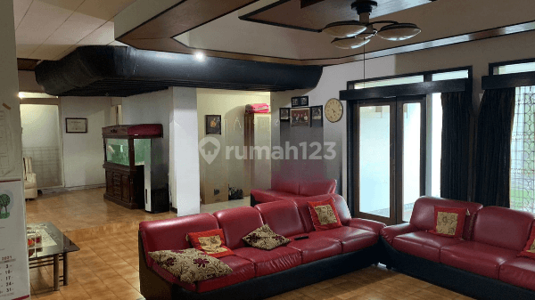 Rumah Menarik Semi Furnish Didaerah Turangga, Bandung 1