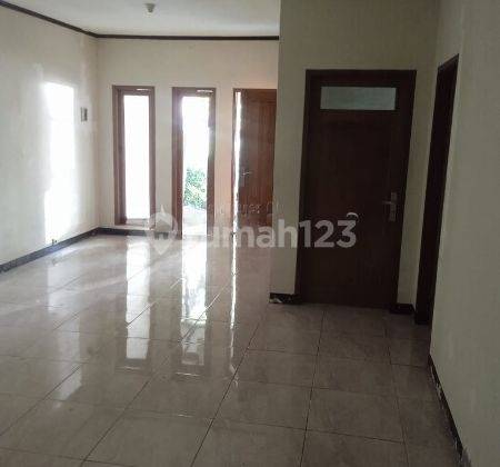 Rumah Modern Minimalis Harga Oke Di Turangga, Bandung 1