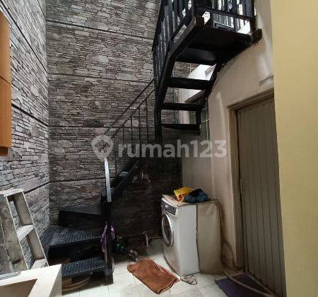 Dijual Rumah Kece 2 Lantai Di Pasirsalam Bandung 2