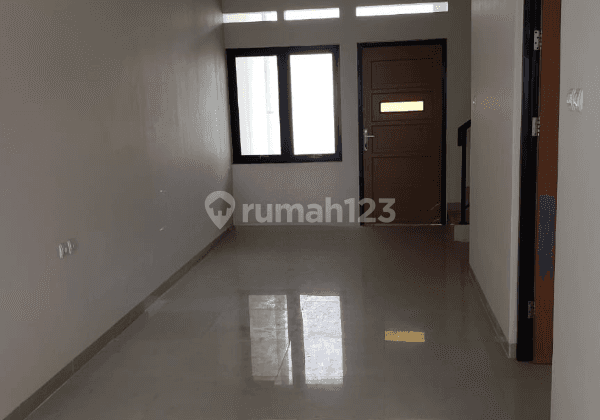 Rumah Bagus Semi Furnished Di Turangga, Bandung 1