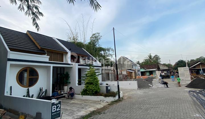 Rumah Murah di Jogja Dalam Cluster Ala Jepang 20 Menit ke Kota Rumah Murah di Jogja Dalam Cluster Ala Jepang 20 Menit ke Kota