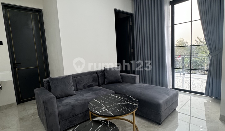 Luxury Yogyakarta 2-Story House with Private Pool, Wates Street 2