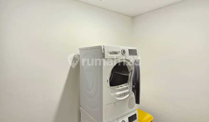 Verde Two 2Br Disewakan High Floor Corner Unit 2