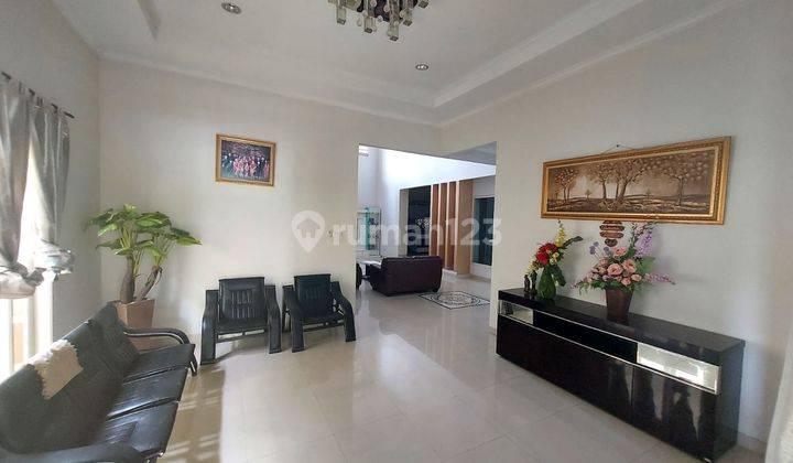 Rumah mewah banting harga tamansari  cocok buat pengusaha artis 2