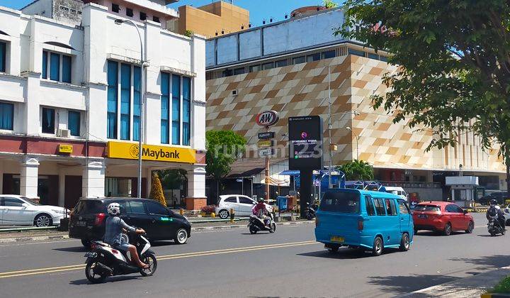 Ruko 10x22 3lt samping Mega mall for Rent  8