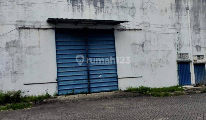 Gudang 1100m2 di kompleks pergudangan antropolis harga miring  1