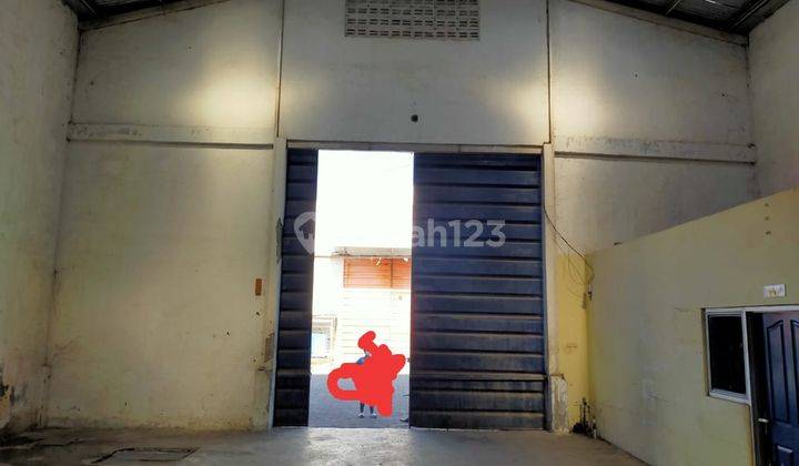Gudang 500m2 di jl raya Manado Bitung maumbi 4