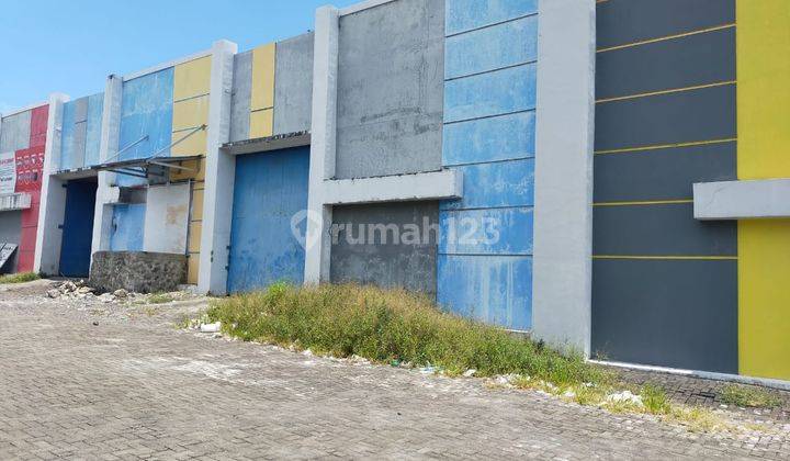 Gudang 400m2 murah di Volvo venta Maumbi 2