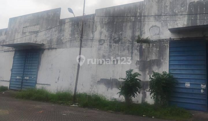 Gudang 1100m2 di kompleks antropolis cocok buat distributor dan Ekspedisi  7