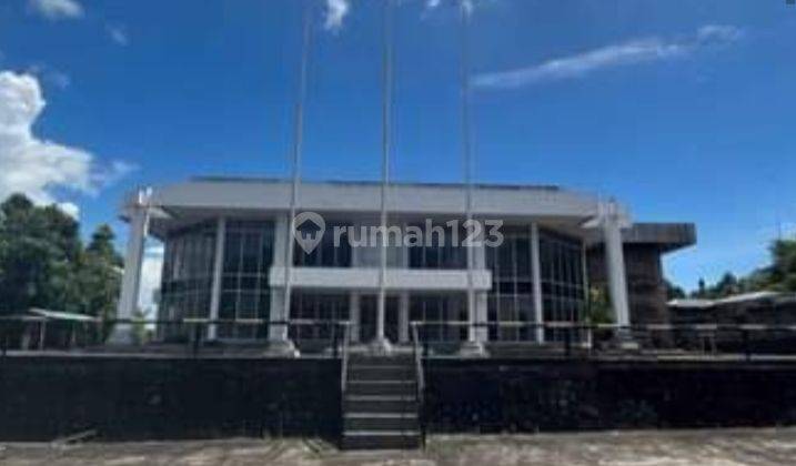 Gedung dan Showroom mobil disewakan  buat kantor dan distribusi  1