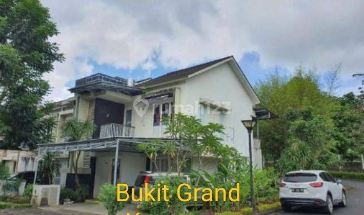 Rumah mewah di bukit golf residence  Pas pejabat dan pengusaha  1