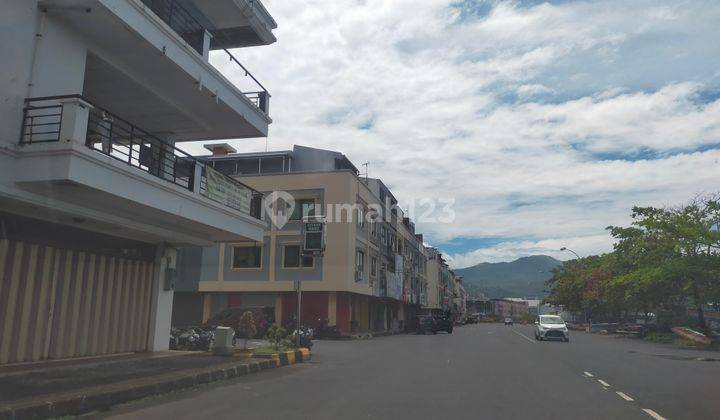 Roko MANTOS hadap Boulevard For Rent cocok buat usaha  4
